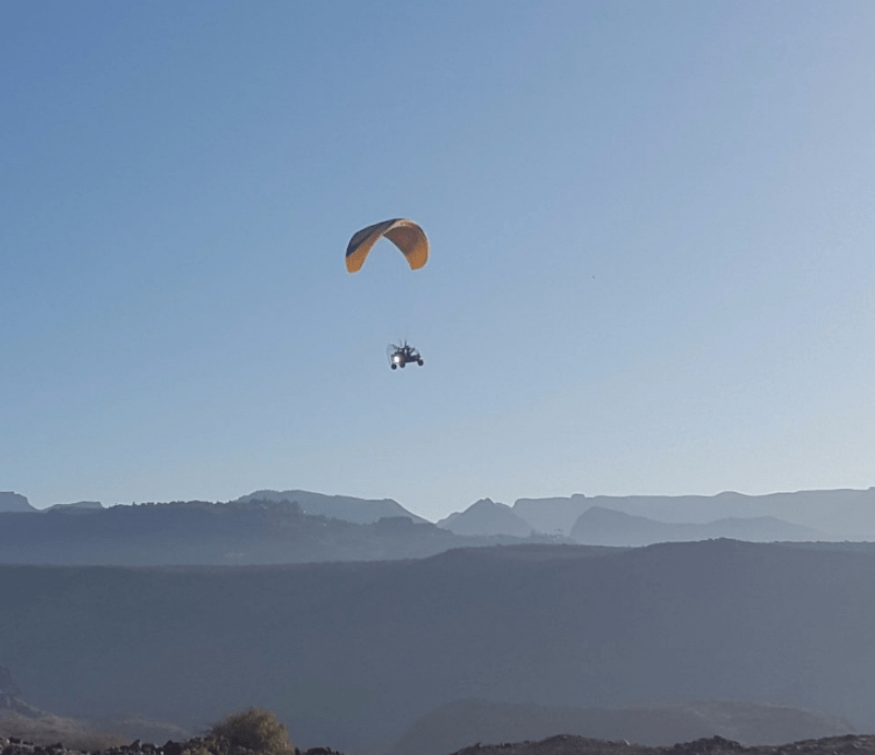 Il surf tra sole, cielo, mare e allegria