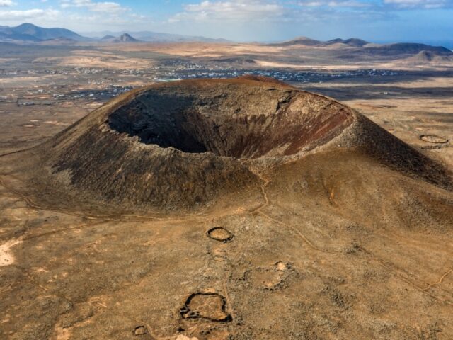 Vulcano Calderon Hondo